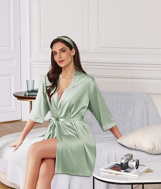 Accappatoio corto da notte in  - Robe Silk Women recensione e prezzo